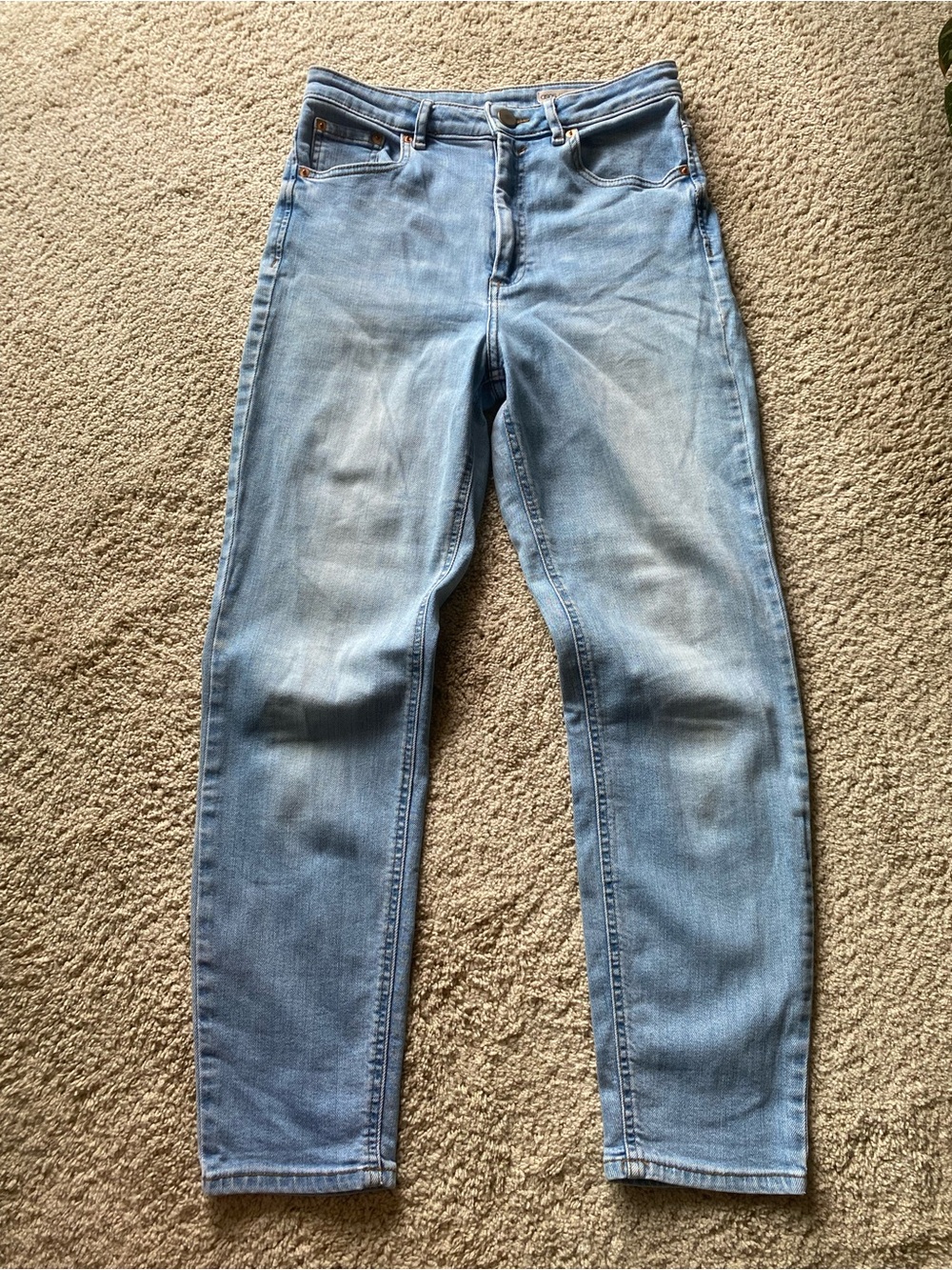 ASOS farleigh high rise ‘slim’ mom jeans, W28 L32